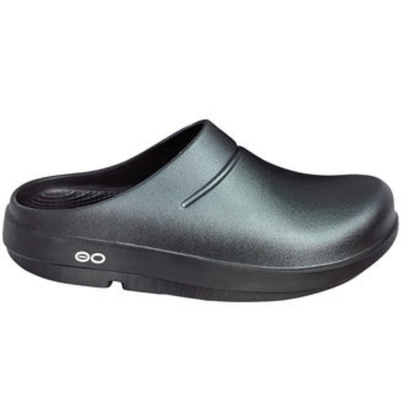 oofos women's clogs
